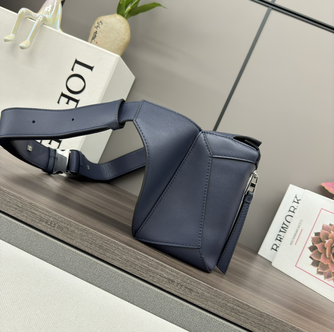 Loewe Puzzle Bags